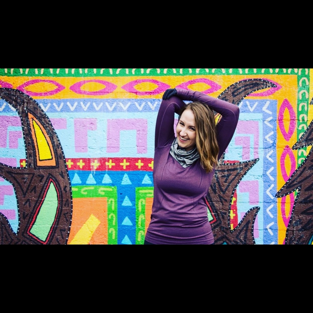 Meet your Posher, Caroline